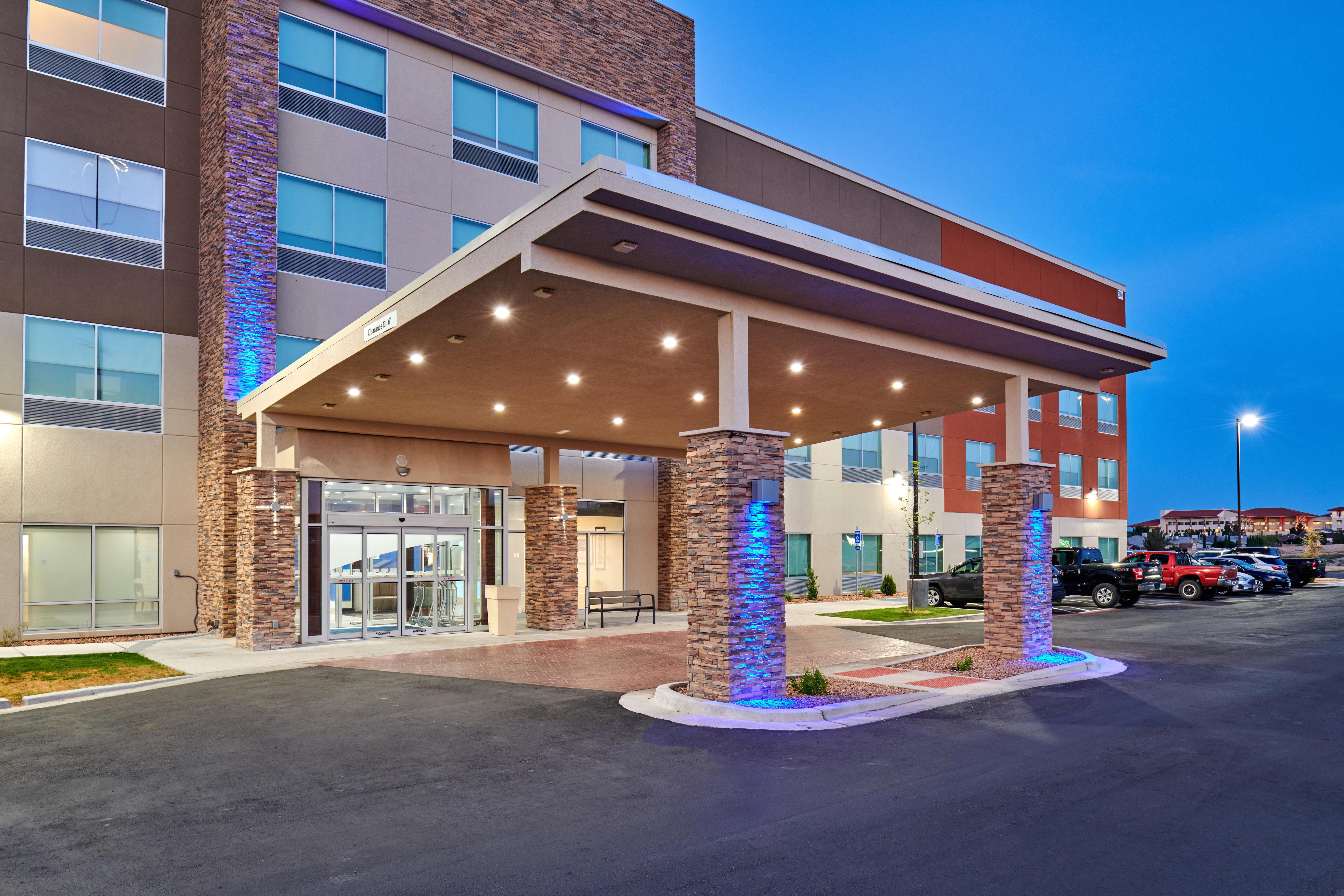 Holiday Inn Express & Suites El Paso East-Loop 375 By Ihg Eksteriør billede