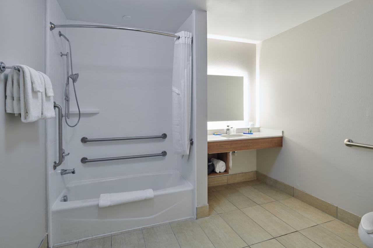 Holiday Inn Express & Suites El Paso East-Loop 375 By Ihg Eksteriør billede